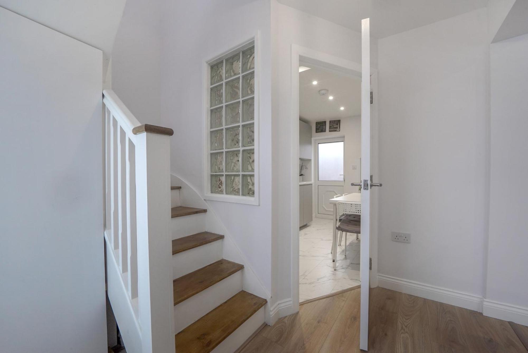 Hububb Seven Sisters Apartament *