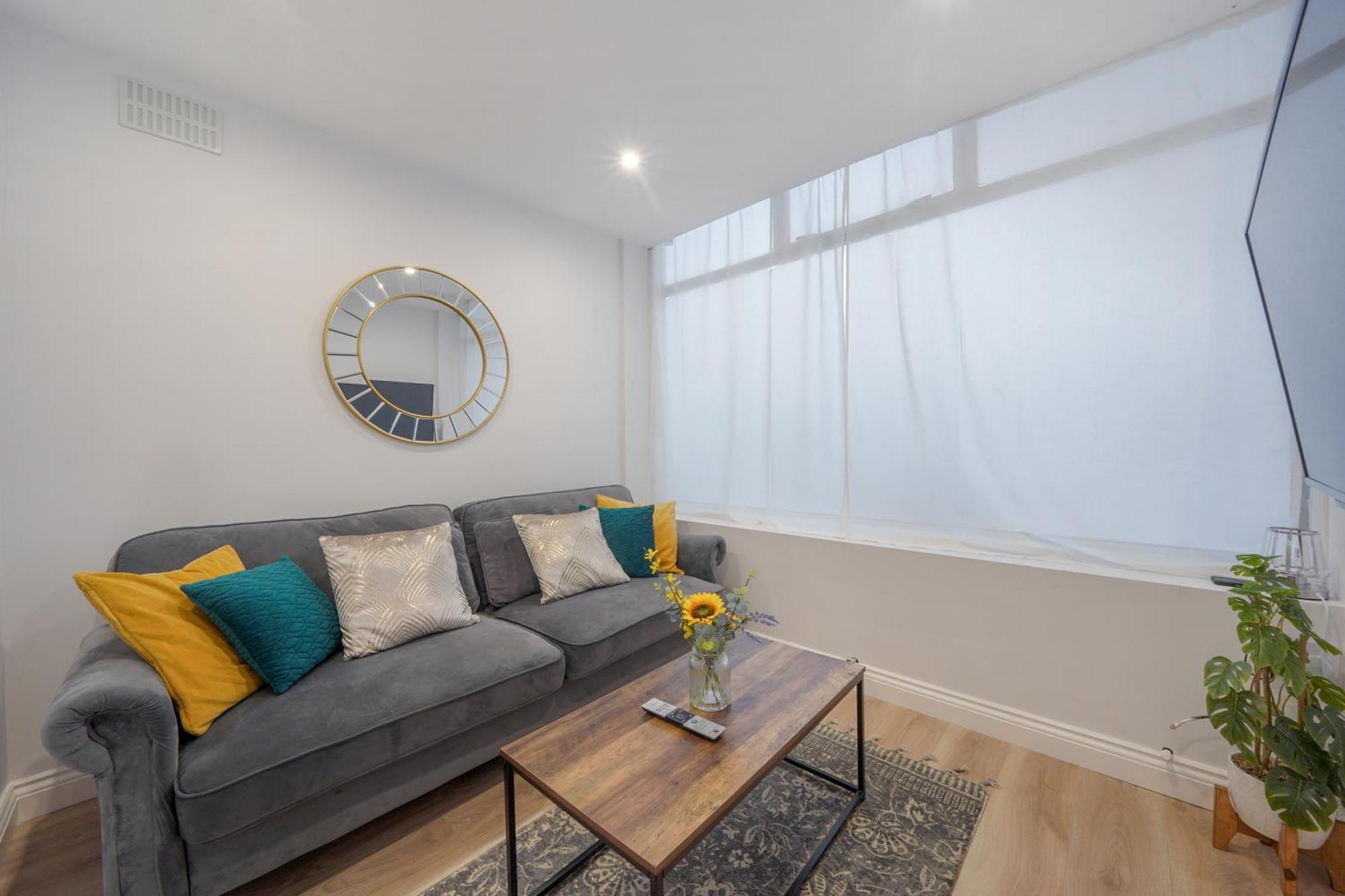 Hububb Seven Sisters London